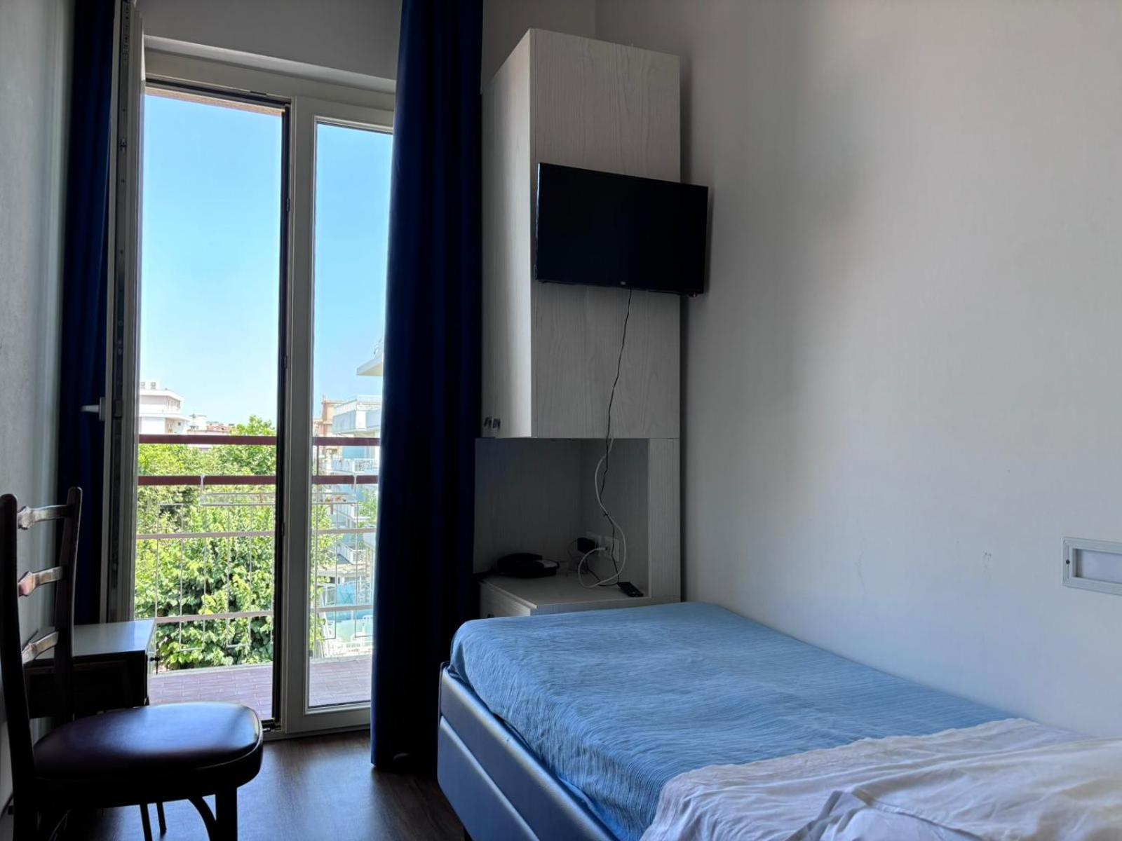 Hotel Belfiore Мизано-Адриатико Номер фото